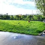 Casa de Férias L'abri-côtier Entre Terre Et Geffosses